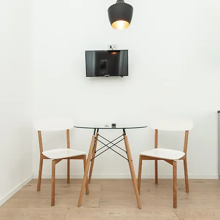 10 Minuti Da E Dal Centro Apartamento