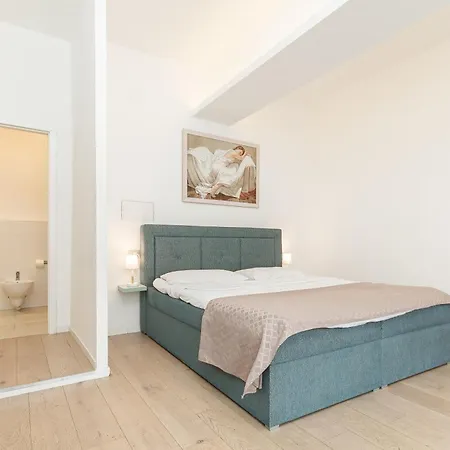 Apartment 10 Minuti Da E Dal Centro Citta Genua
