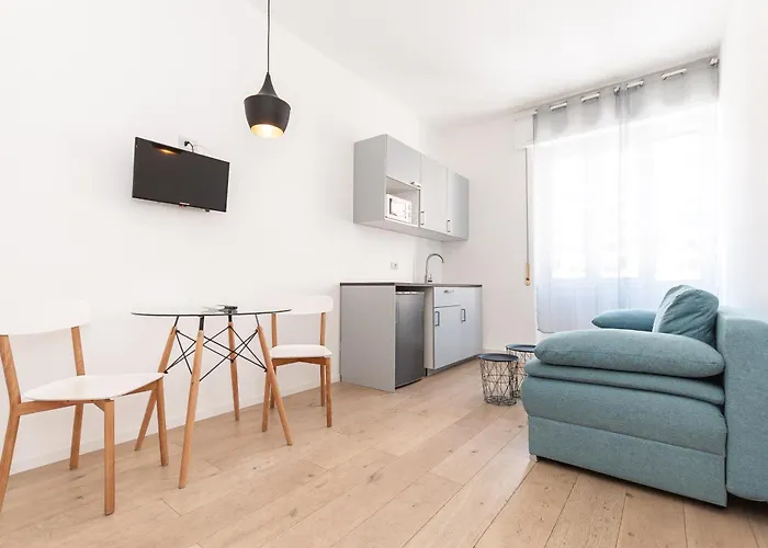 10 Minuti Da E Dal Centro Apartamento